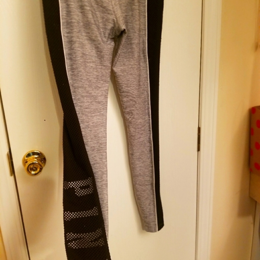 PINK leggings